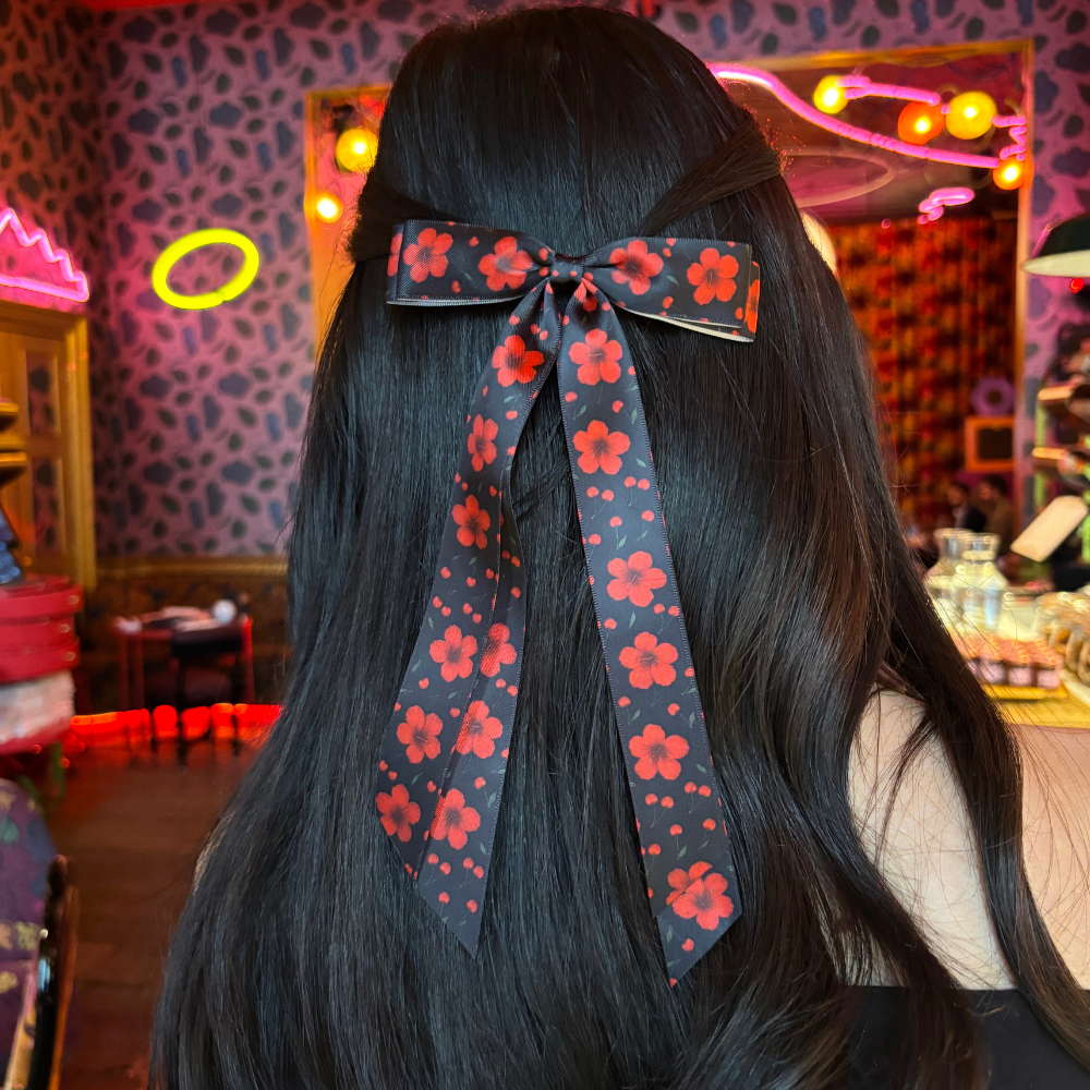 Kurdeleli Fiyonk Toka - Kiraz Hibiskus