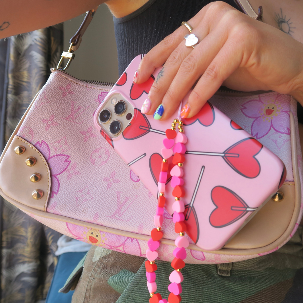 Boncuklu Telefon Askısı - Kalpler