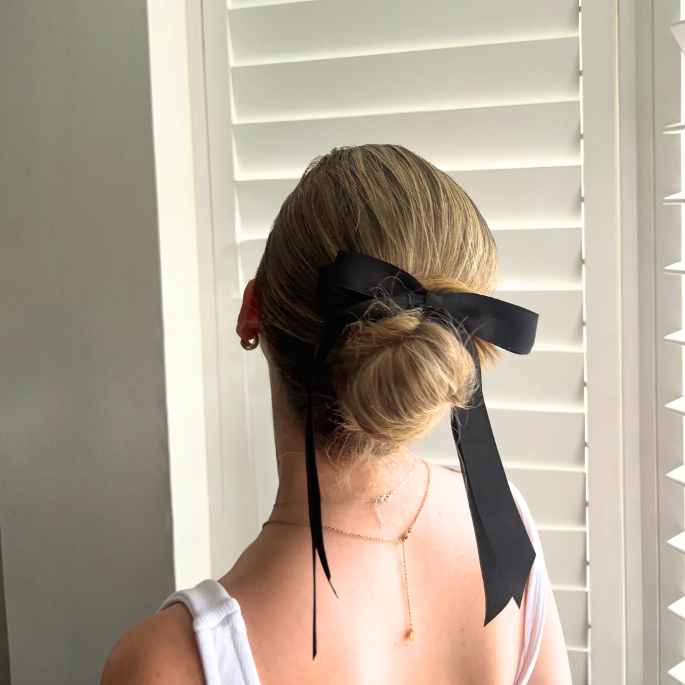 Ribbon Bow Clip - Black