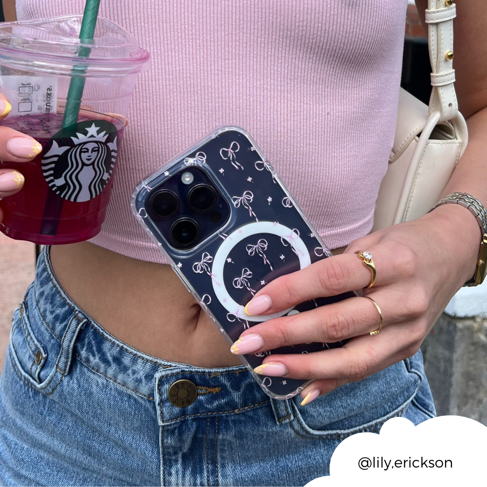 Şeffaf MagSafe® Telefon Kılıfı - Zarif Fiyonklar