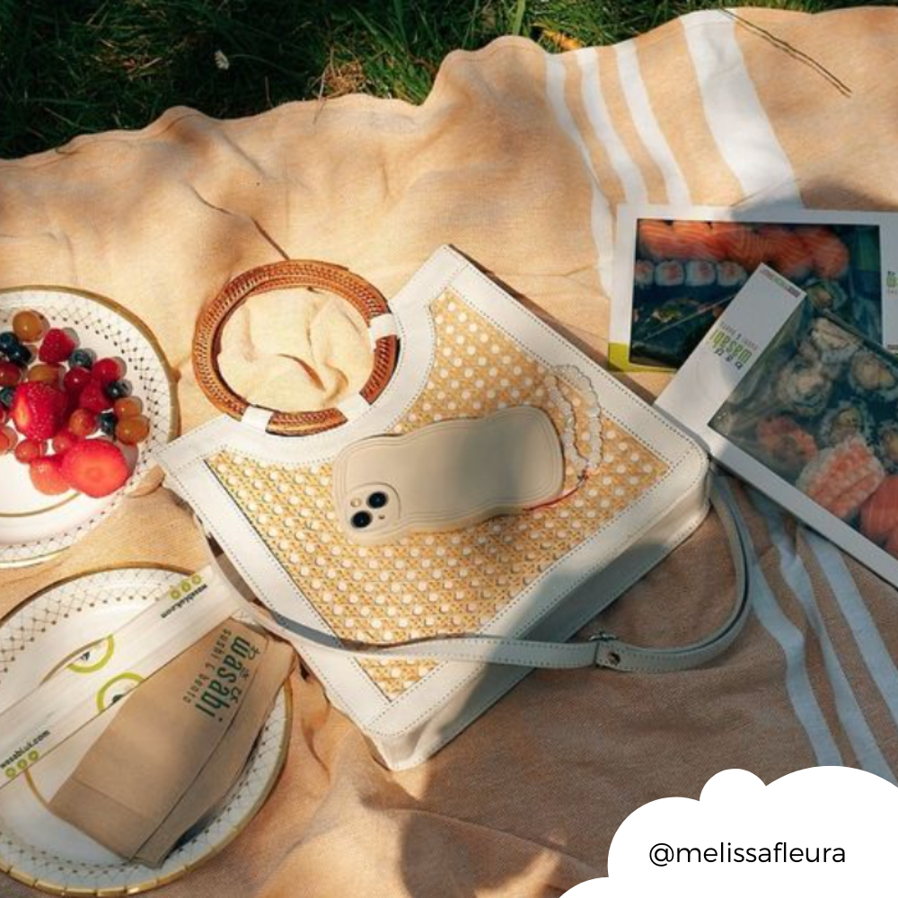 NAKD Kavisli Telefon Kılıfı - Vanilya