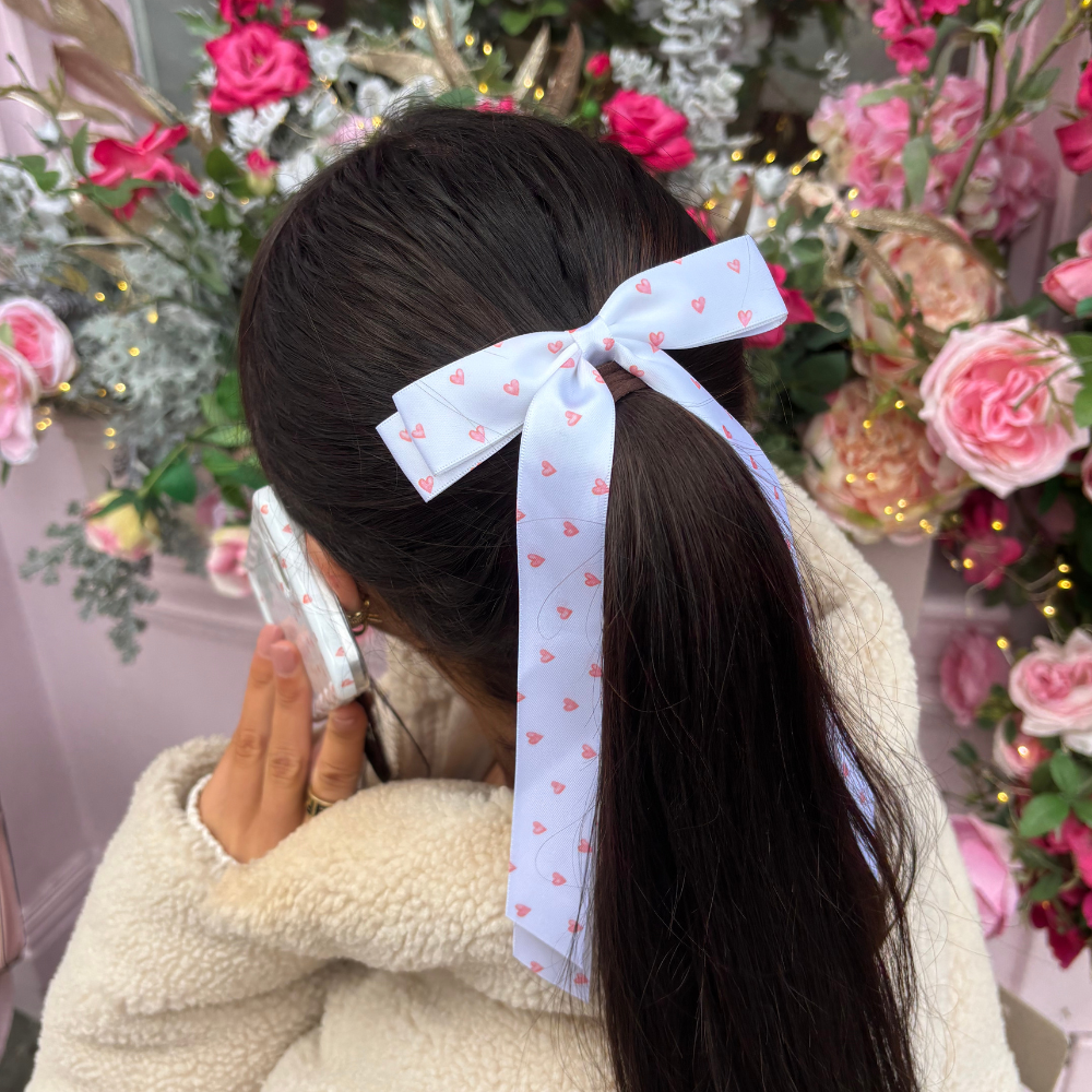 Kurdeleli Fiyonk Toka - Mini Kalpler