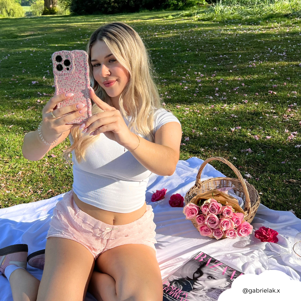 Dalgalı Telefon Kılıfı - Şakayık Kurdele