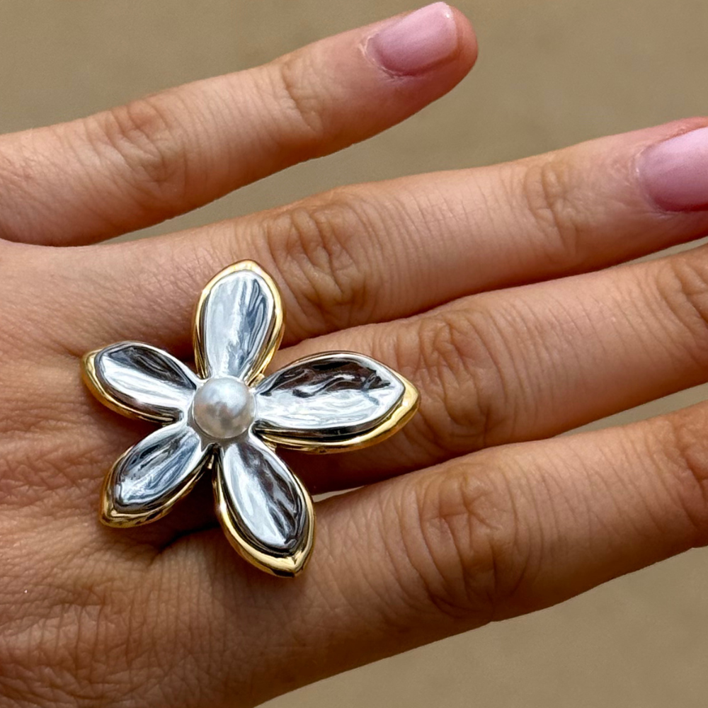 Daisywave Ring