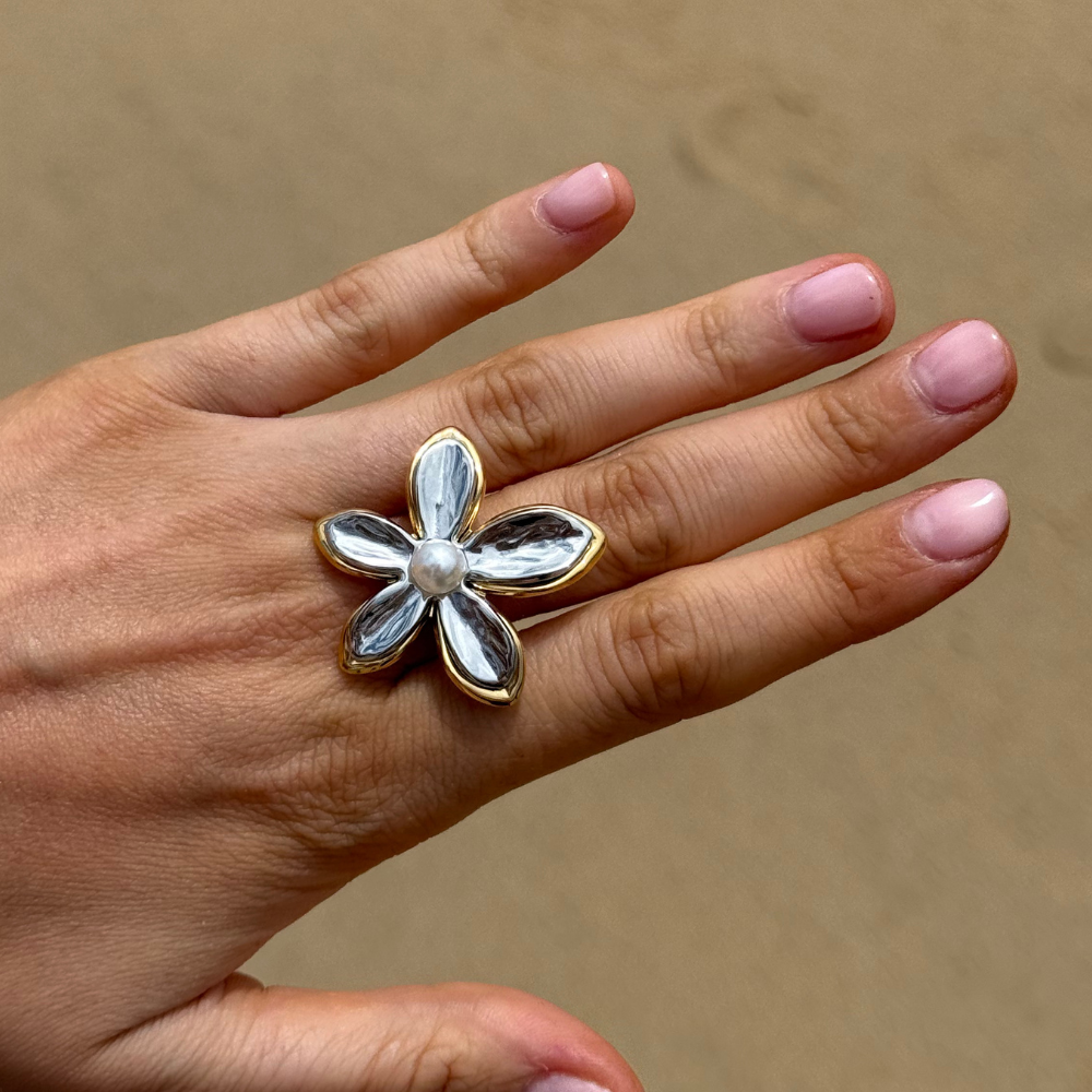 Daisywave Ring