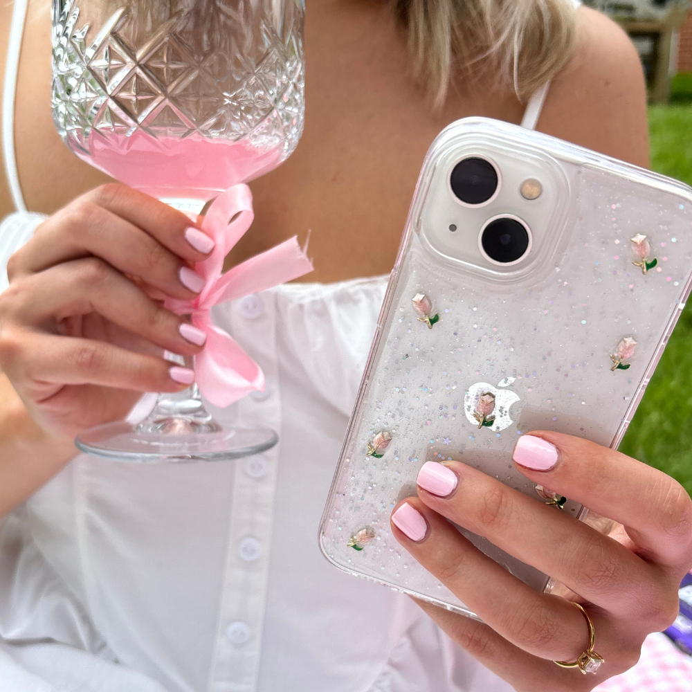 Sevimli Lale Desenli Şeffaf Telefon Kılıfı