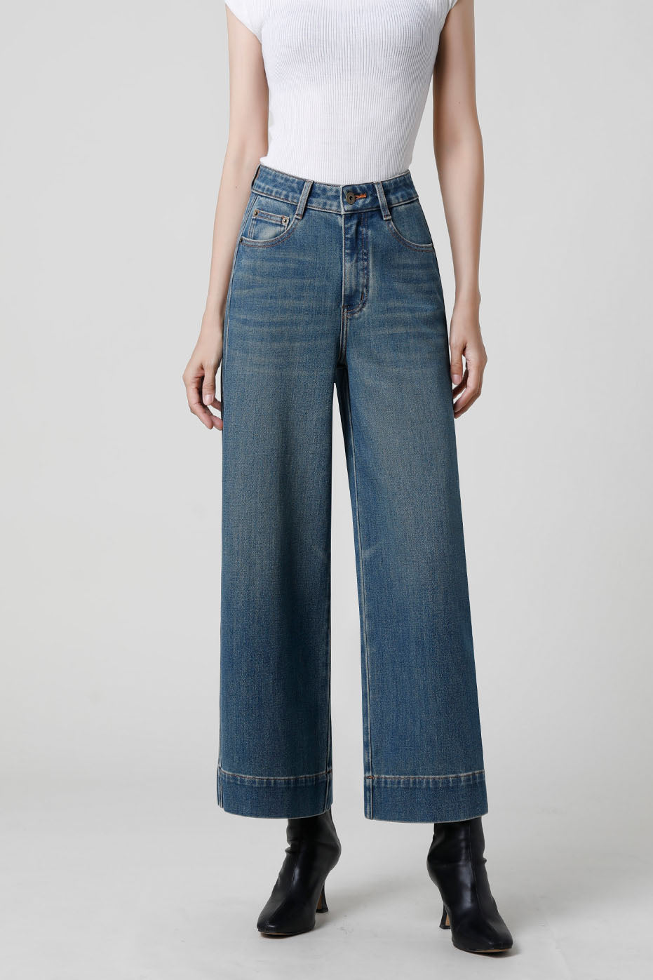Petite High-Waist Wide-Leg Jeans