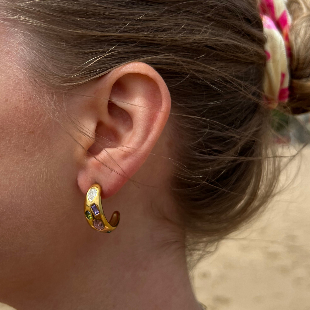 Değerli Taş Sıçraması Küpeler