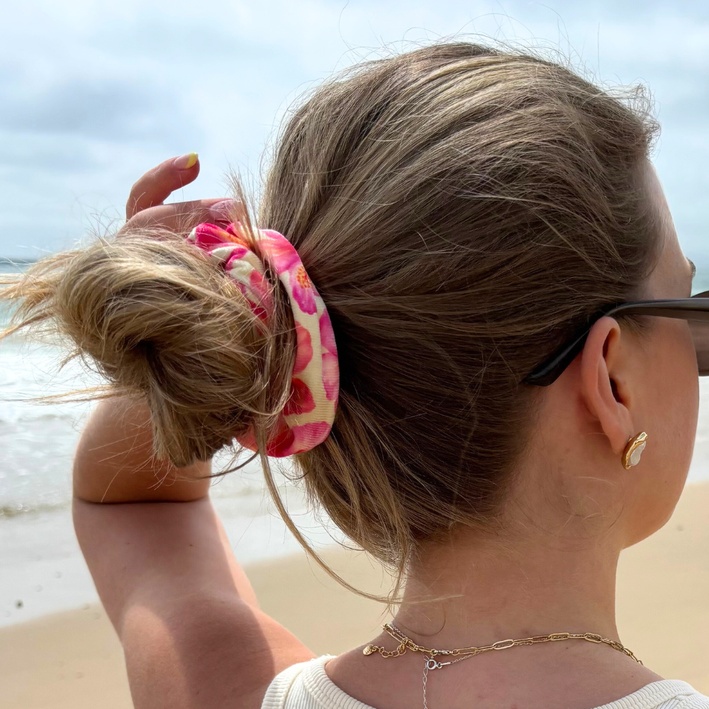 Ada Kızı Tereyağı Sarısı Hibiskus Saç Tokası