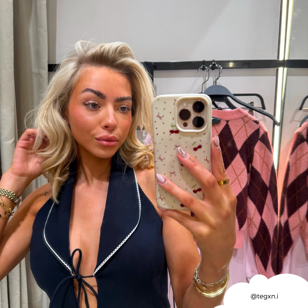 Şirin Kurdeleler ve Kirazlar Desenli Telefon Kılıfı - Yumuşak Beyaz