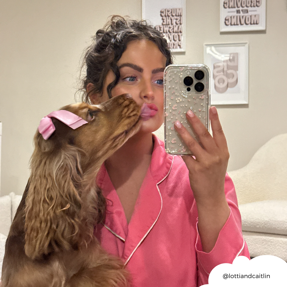 Şeffaf Telefon Kılıfı - Çiçek Açan Fiyonklar