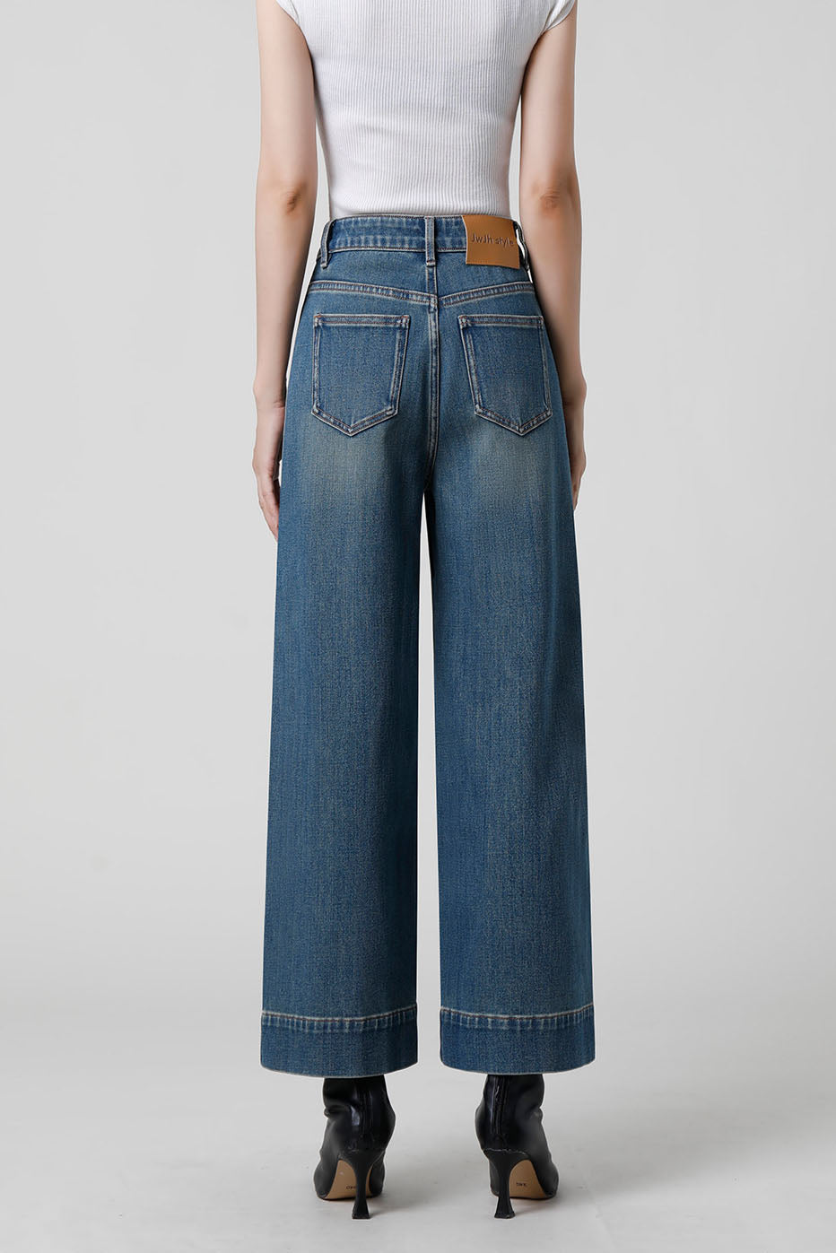 Petite High-Waist Wide-Leg Jeans