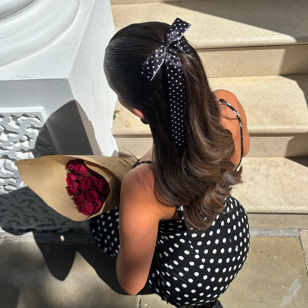 Kurdeleli Fiyonk Toka - Siyah Puantiyeli