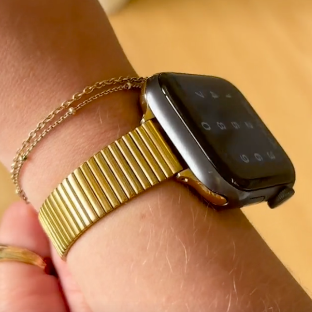 SLIM Fine Line Apple Watch Strap - Gold