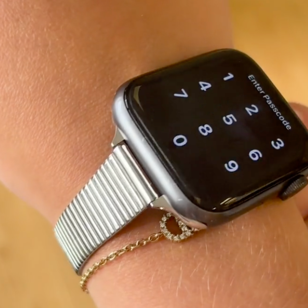 İnce ve Şık Apple Watch Kayışı - Gümüş
