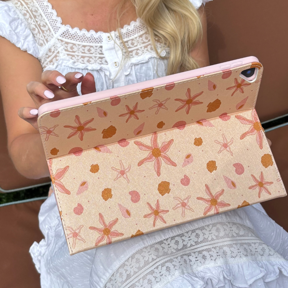 Şeftali Plajı iPad Kılıfı