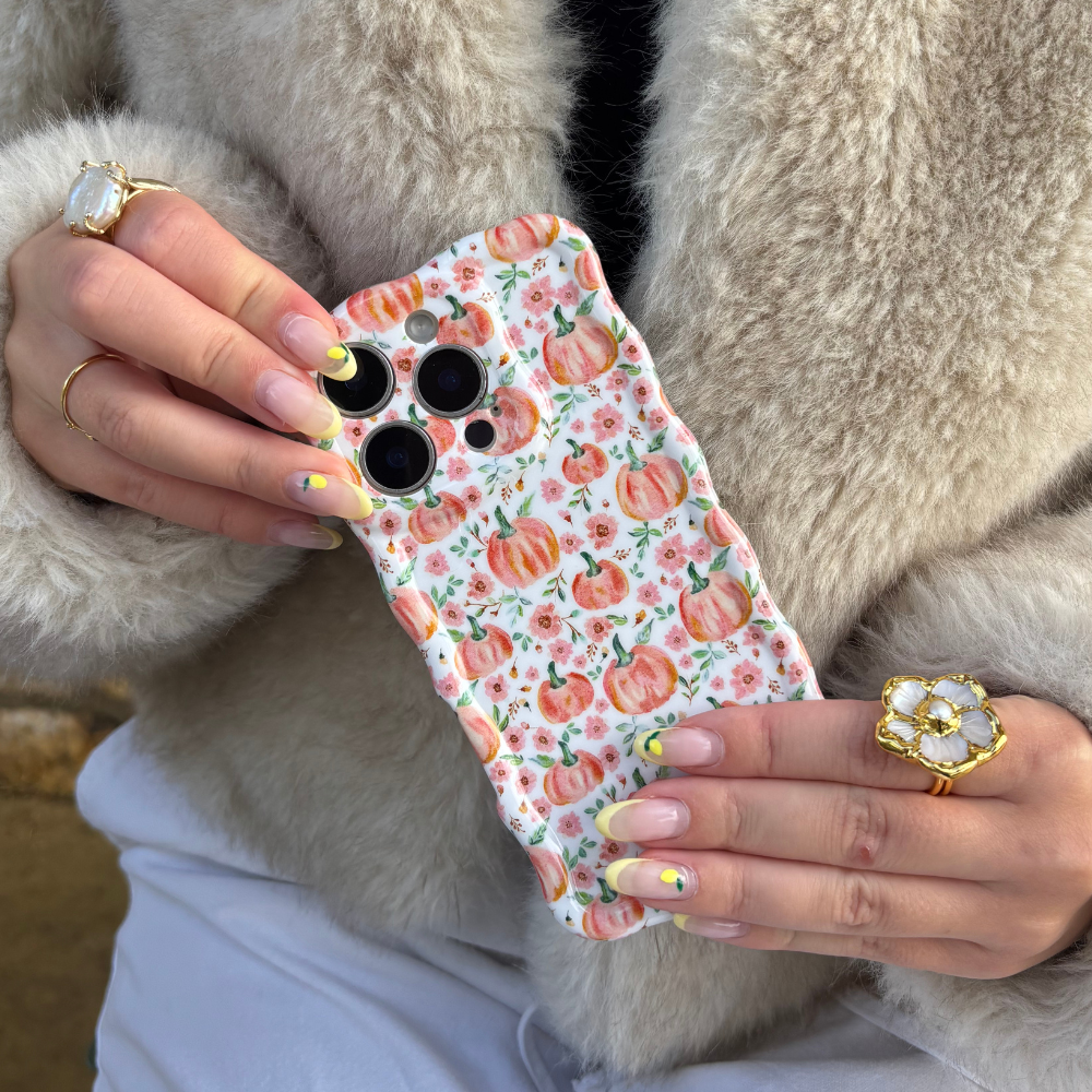 Dalgalı Telefon Kılıfı - Şirin Balkabakları