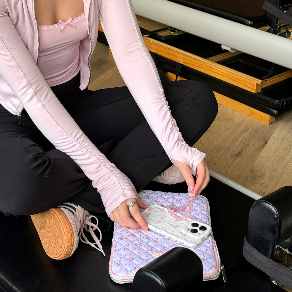 Kapitone Zarif Fiyonklu iPad Kılıfı