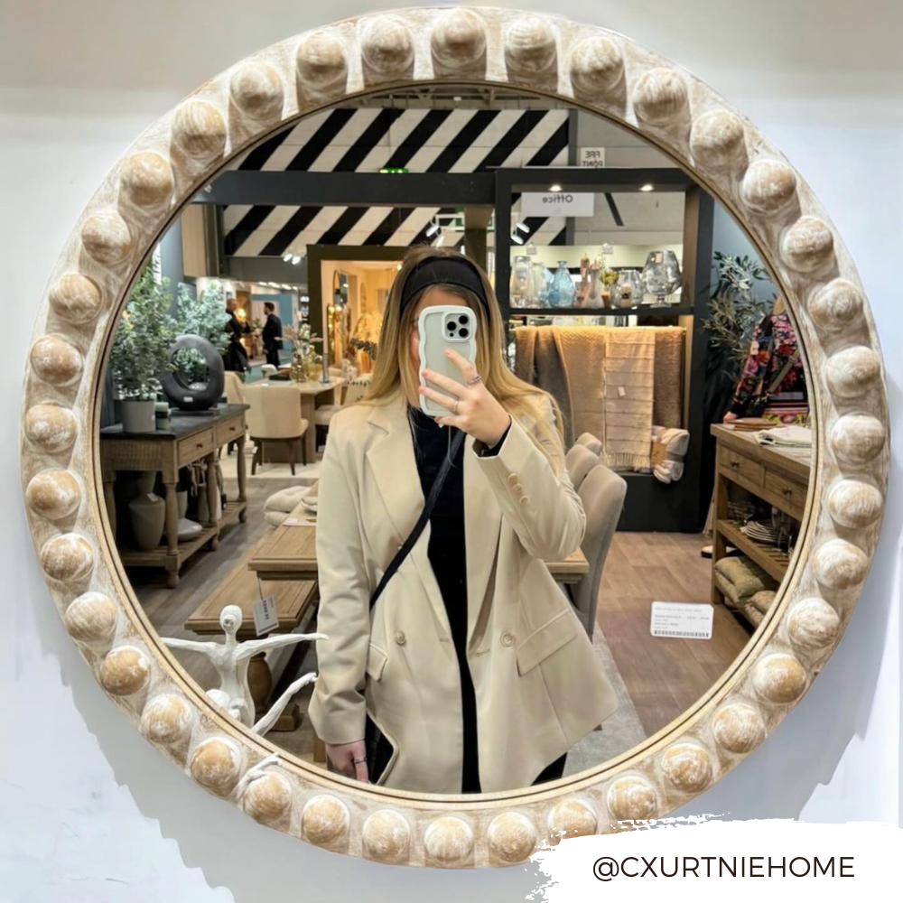 Kavisli Telefon Kılıfı - Krem