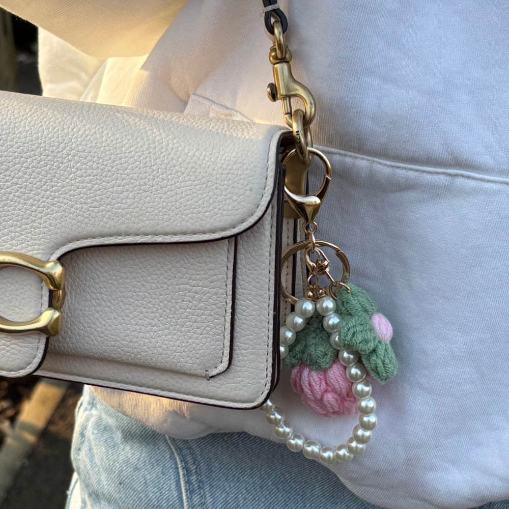 Çiçek Gücü Çanta Süsü