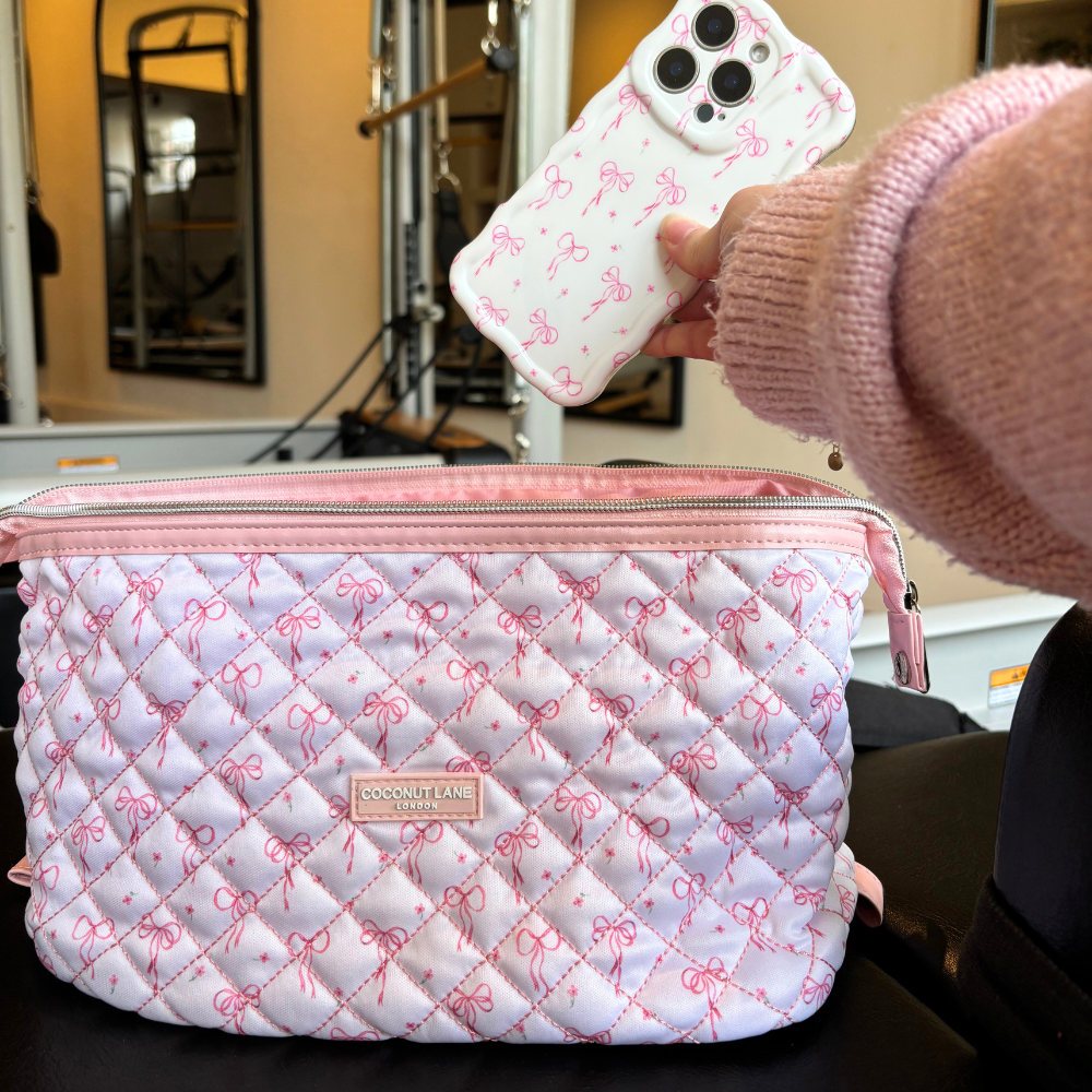 Genişletilebilir Makyaj Çantası - Kapitone Zarif Fiyonklar