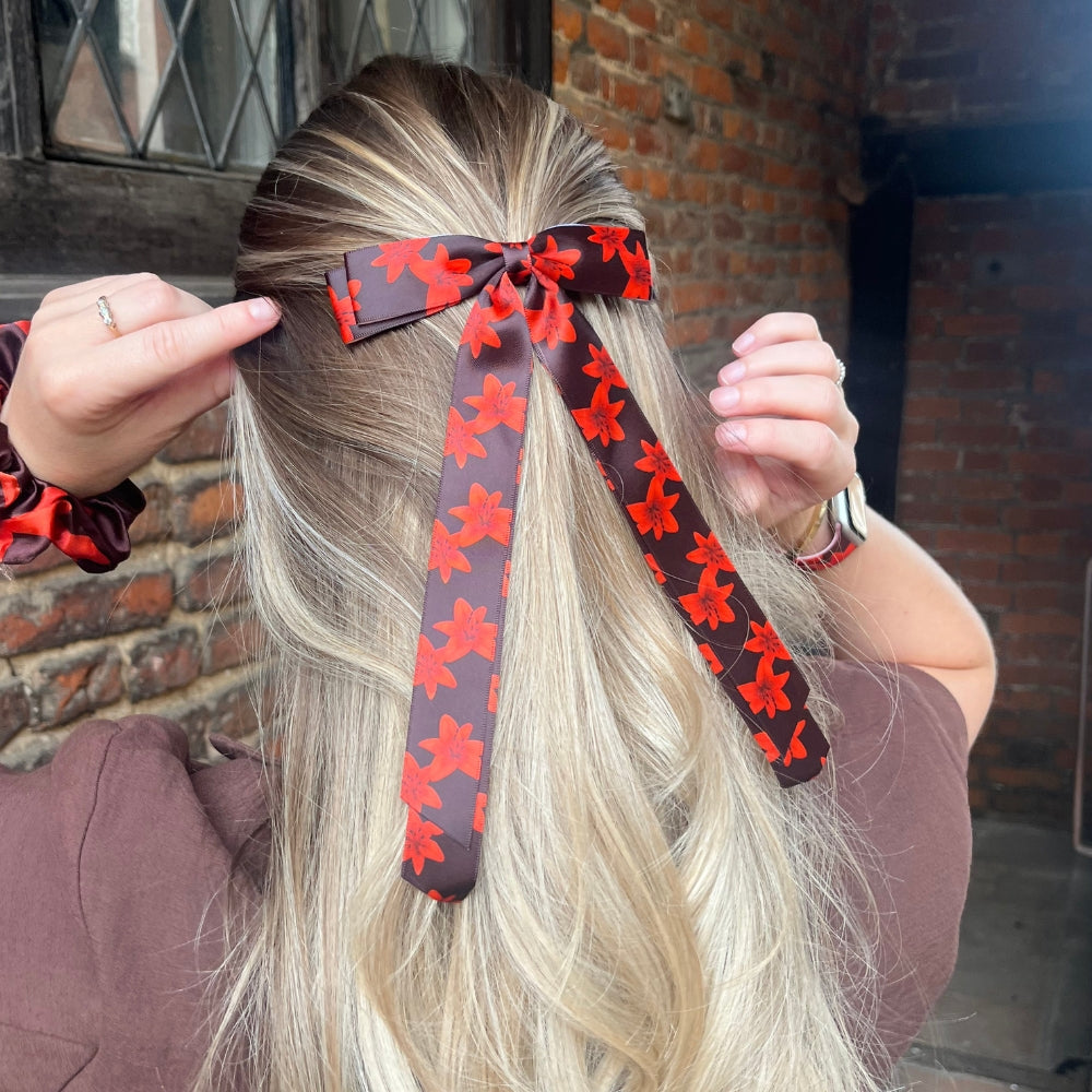 Kurdeleli Fiyonk Toka - Tarçın Zambak