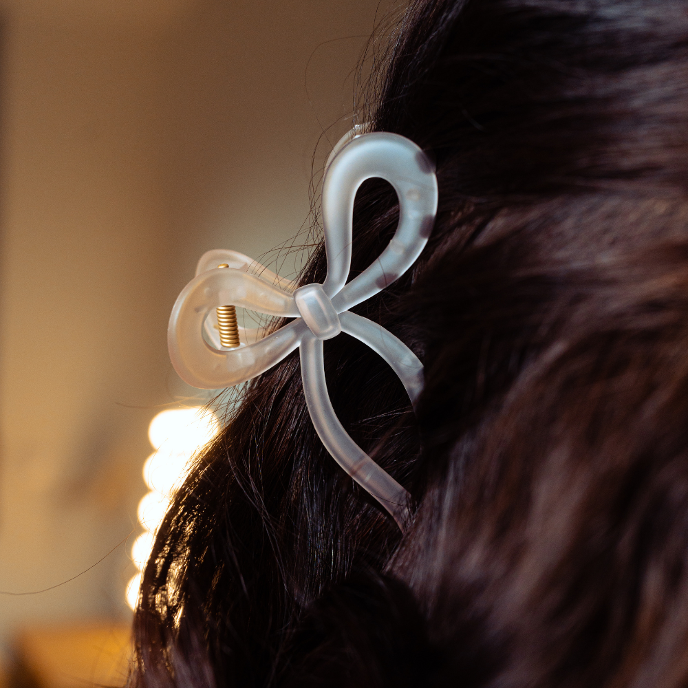 Sevimli Fiyonklu Klips - Beyaz