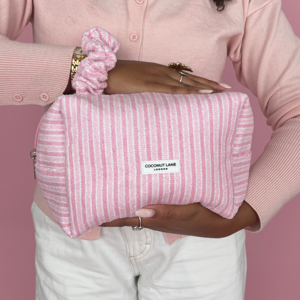 Pudra Çizgili Havlu Makyaj Çantası ve Toka Seti