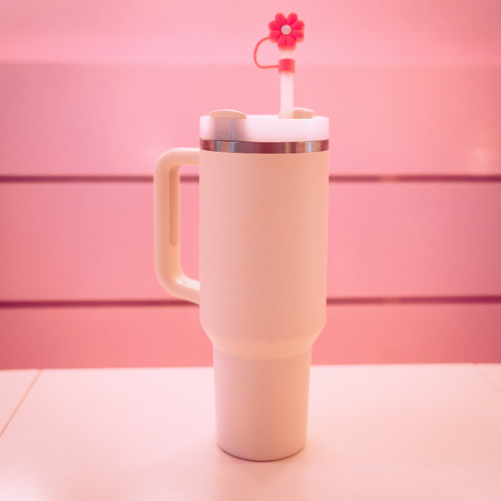 Pembe ve Beyaz Papatya Desenli Hasır Kılıf