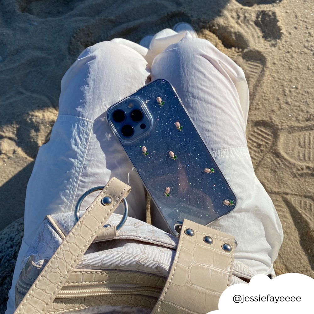 Sevimli Lale Desenli Şeffaf Telefon Kılıfı