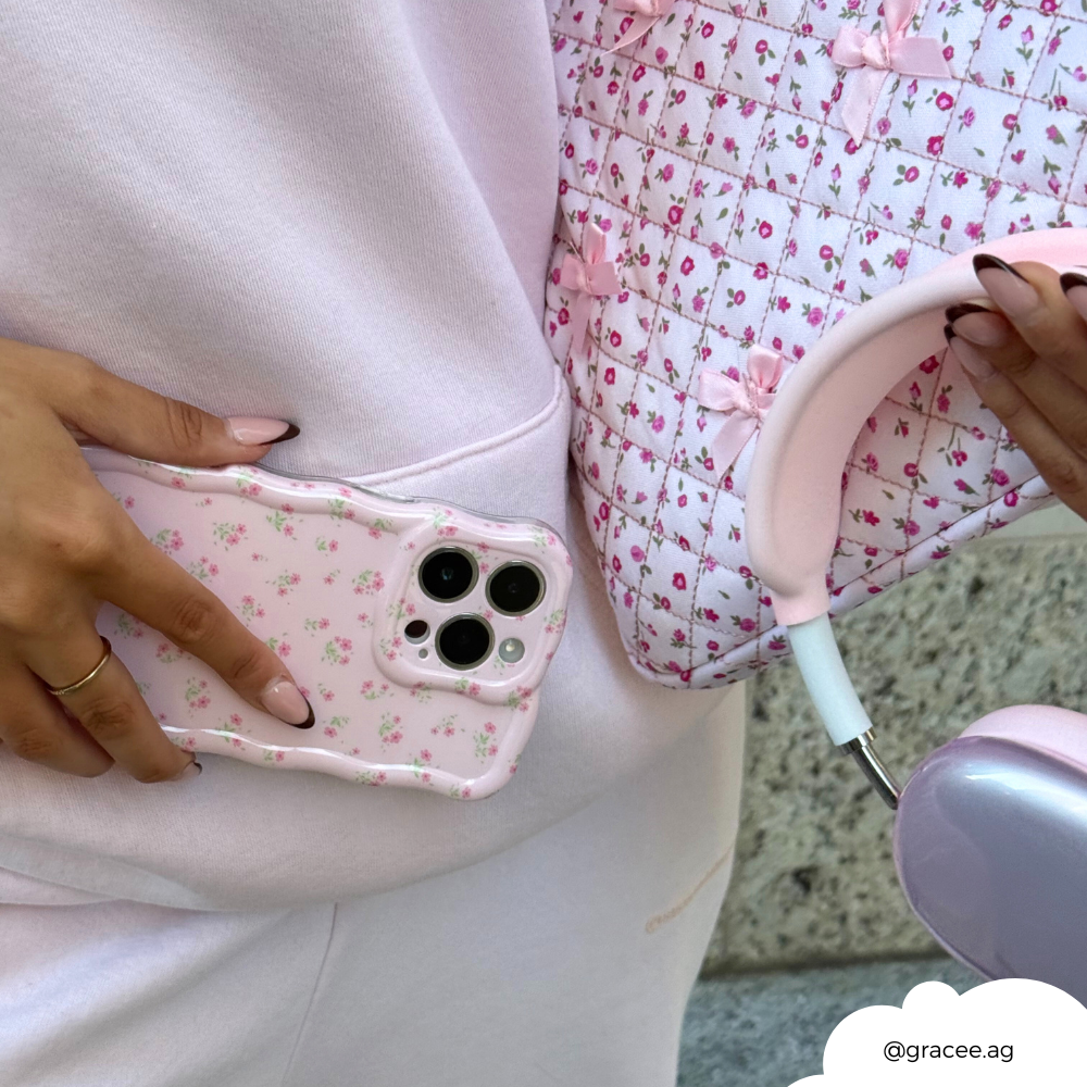 Dalgalı Telefon Kılıfı - Minik Çiçekli Pembe