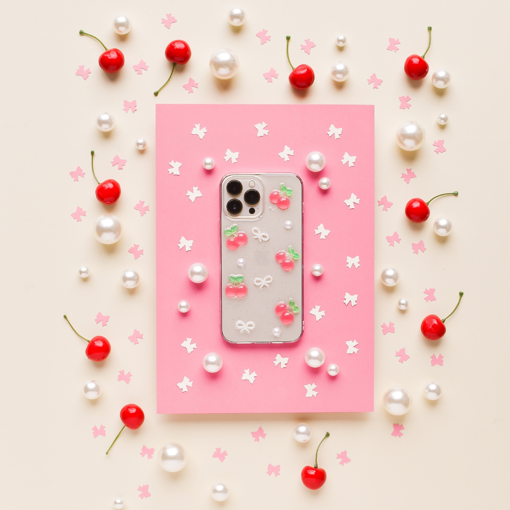 Kiraz ve Kurdeleli Telefon Kılıfı