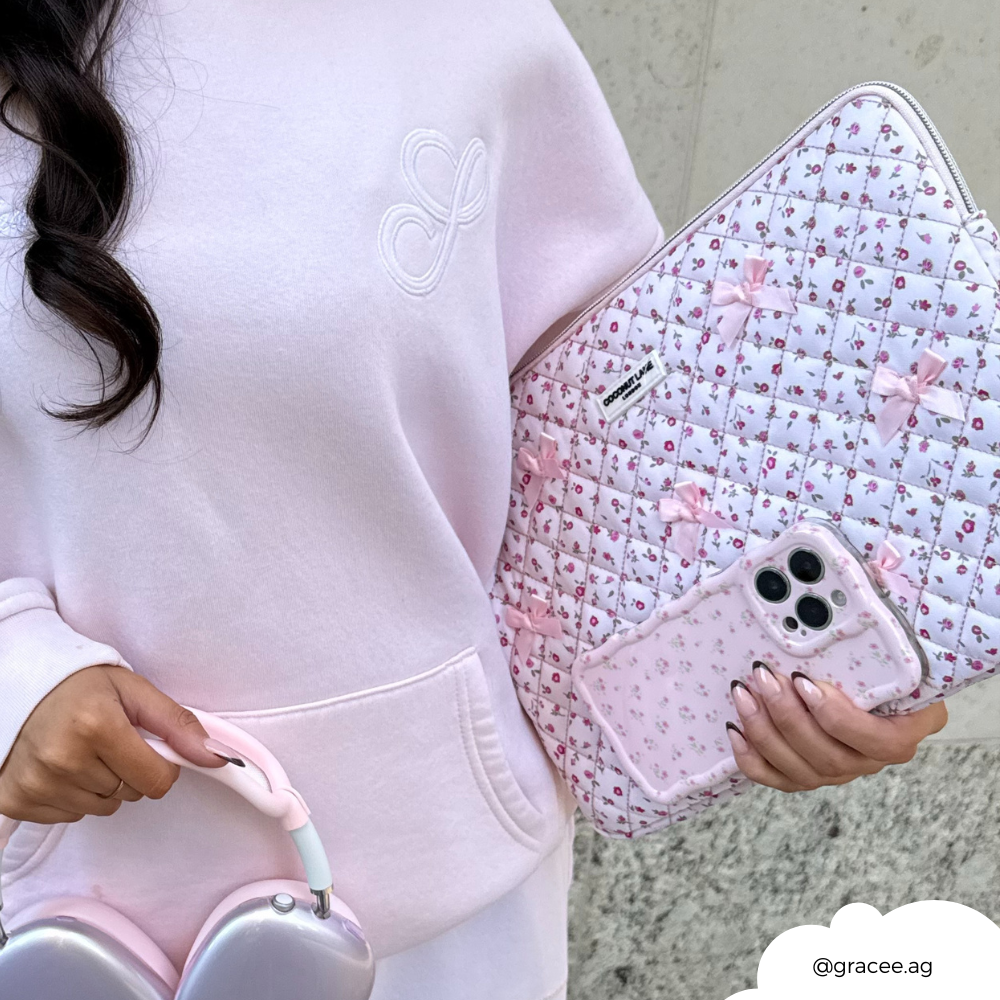 Pembe suluboya çiçek desenli kapitone dizüstü bilgisayar kılıfı