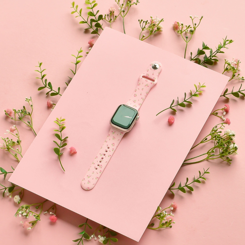 Küçük Çiçekli Pembe Apple Watch Kayışı