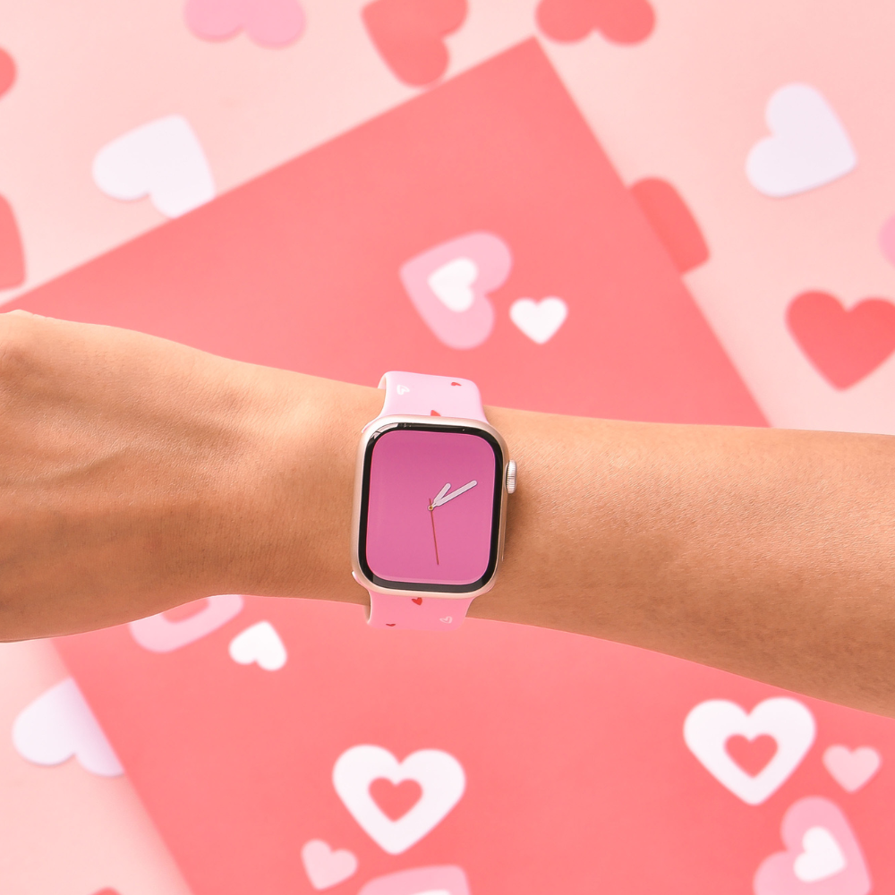Sevimli Kalpler Desenli Apple Watch Kayışı