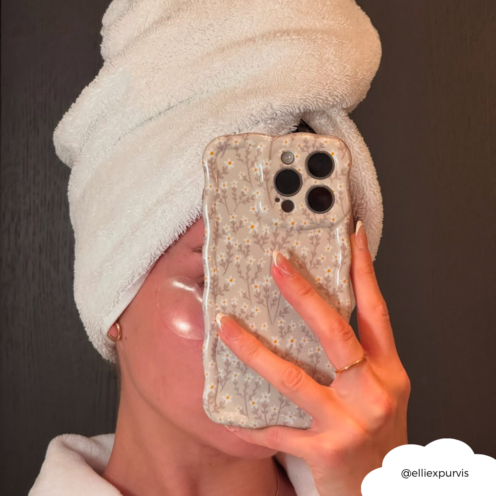 Dalgalı Telefon Kılıfı - Nude Çiçekler