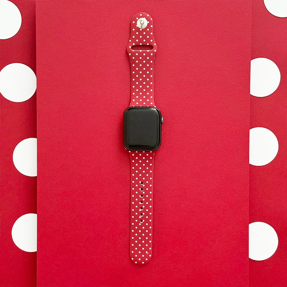 Bordo Puantiyeli Apple Watch Kayışı