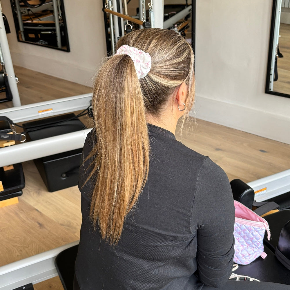 Zarif Fiyonklu Saç Tokası