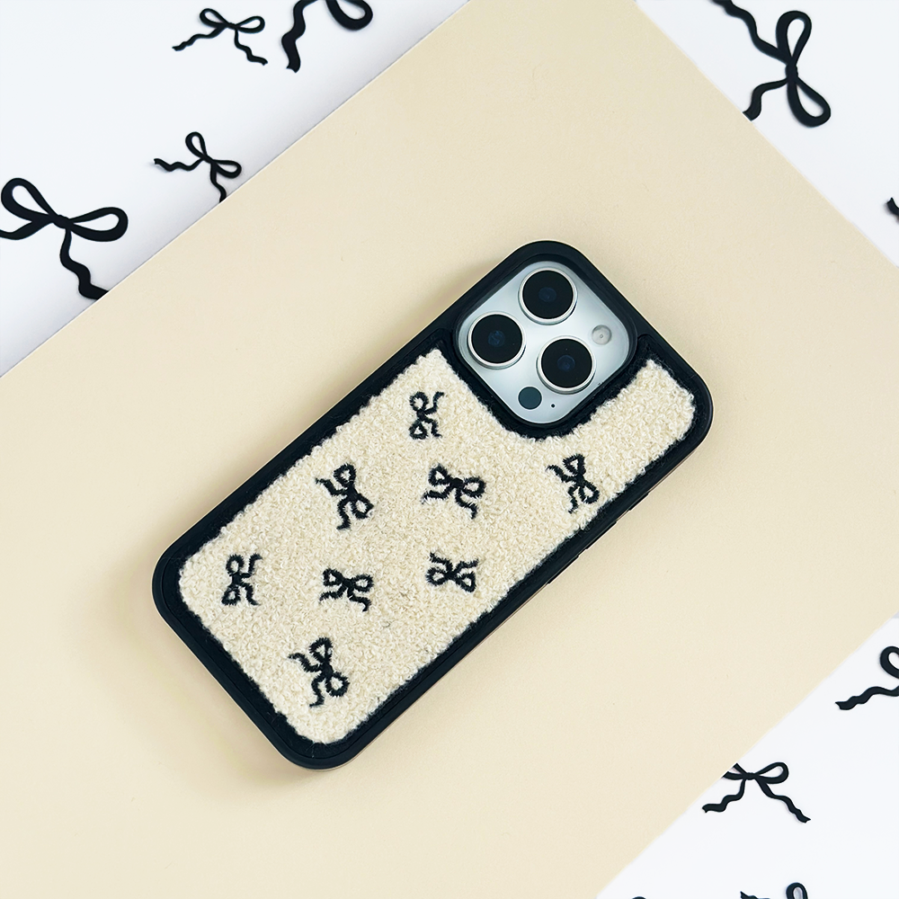 Bukleli Fiyonklu Telefon Kılıfı