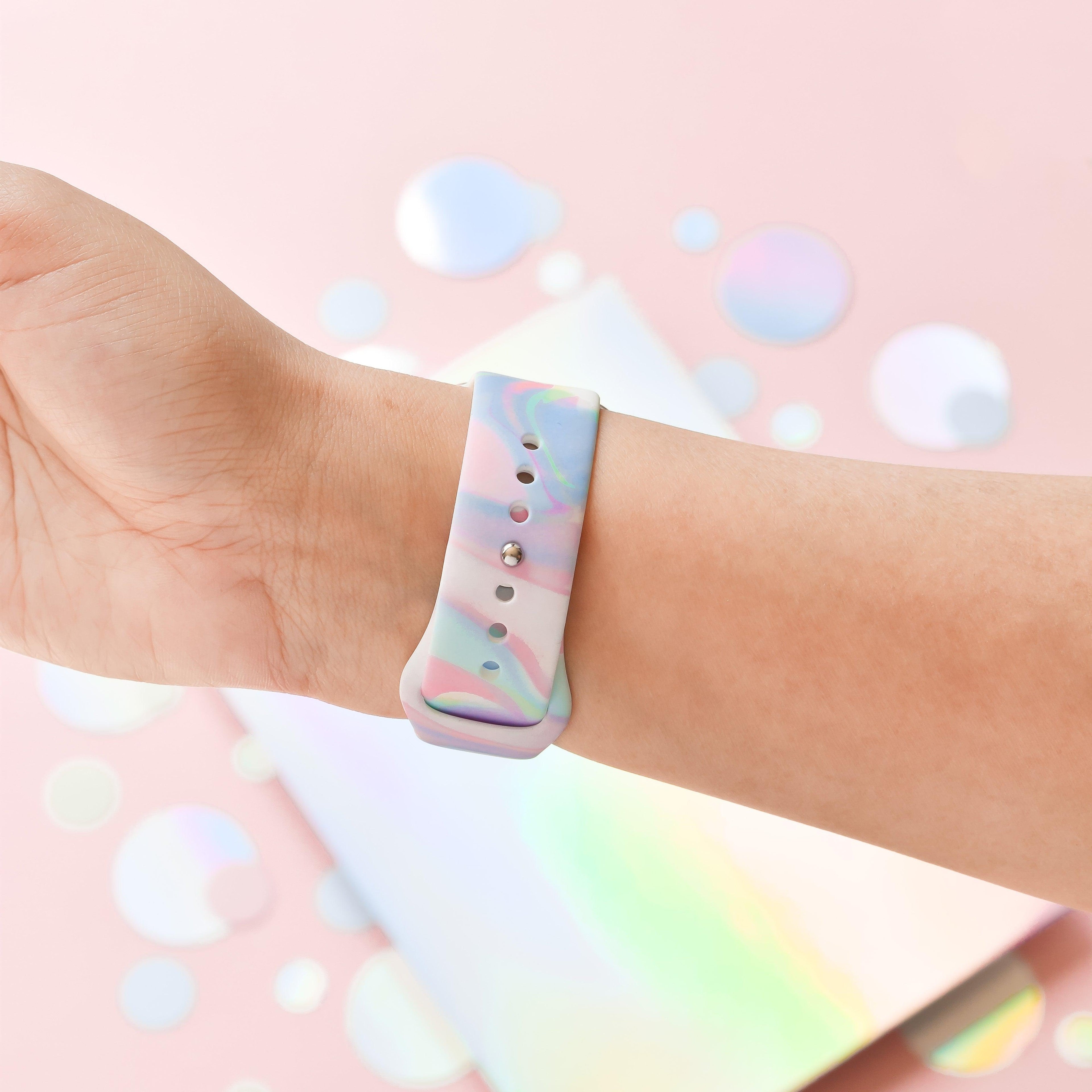 Holografik Baloncuklu Apple Watch Kayışı