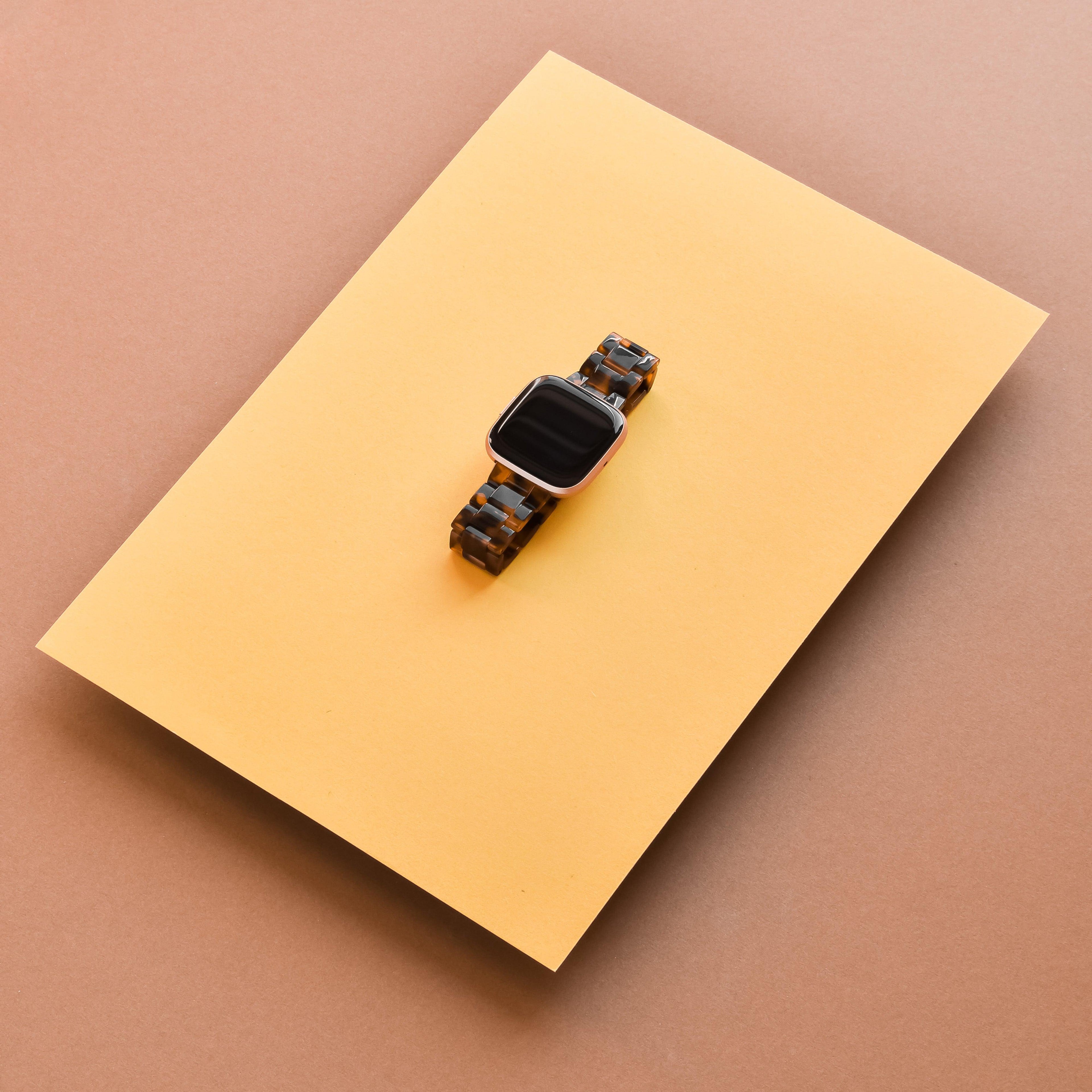 Fitbit Kayışı - LUXE Kaplumbağa Kabuğu Desenli