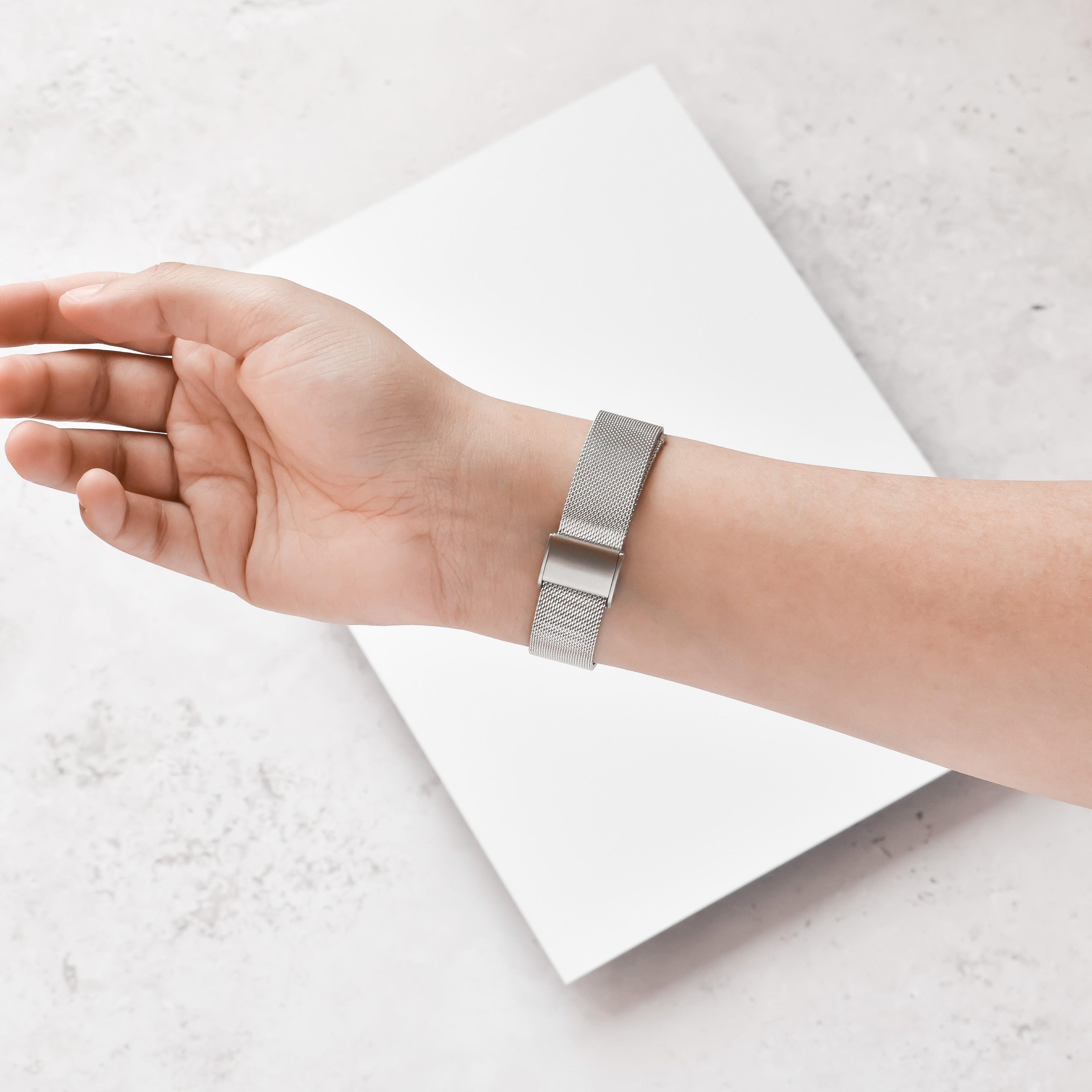 Fitbit Kayışı - İnce Milanese - Gümüş