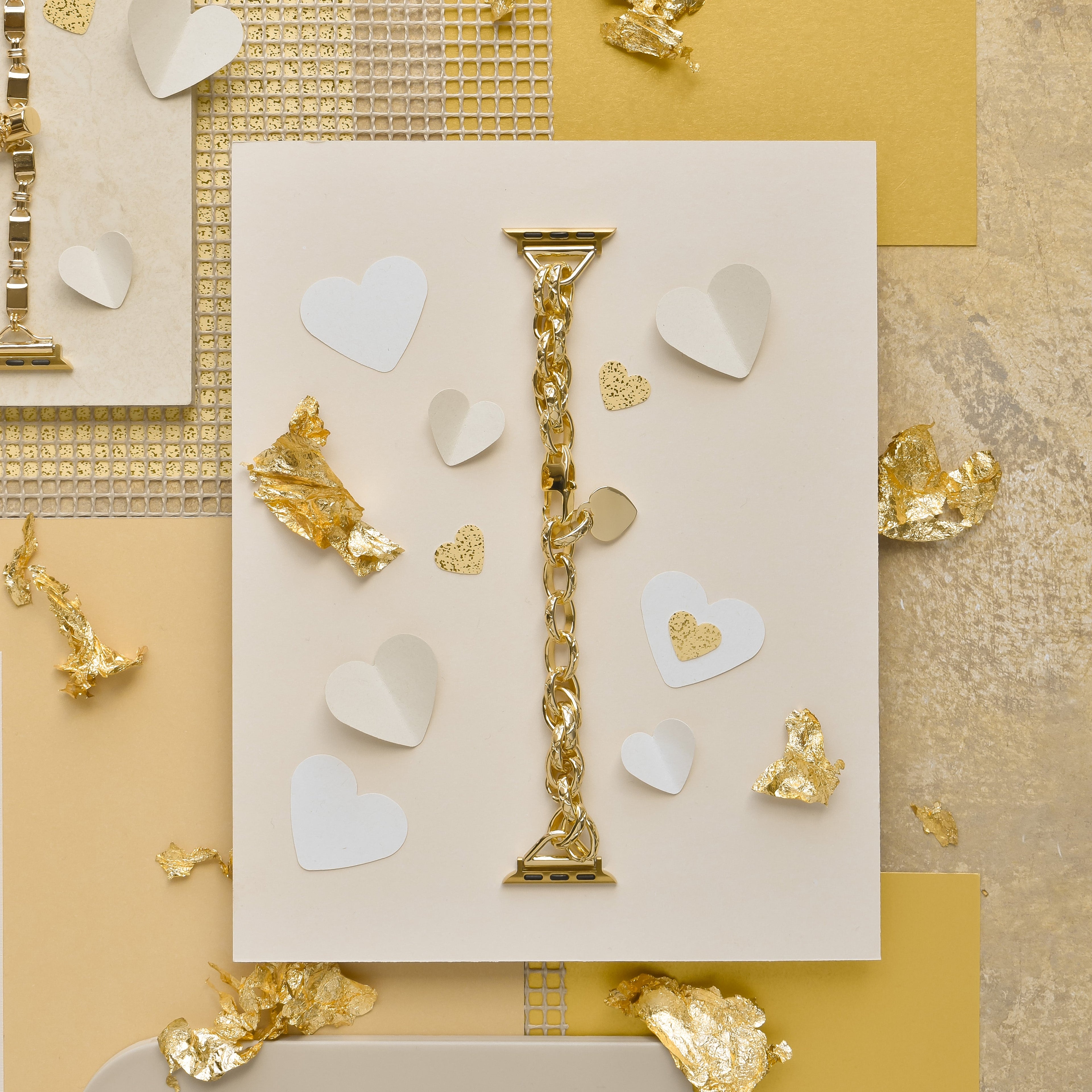 Altın Renkli Zincir Bileklik Apple Watch Kayışı