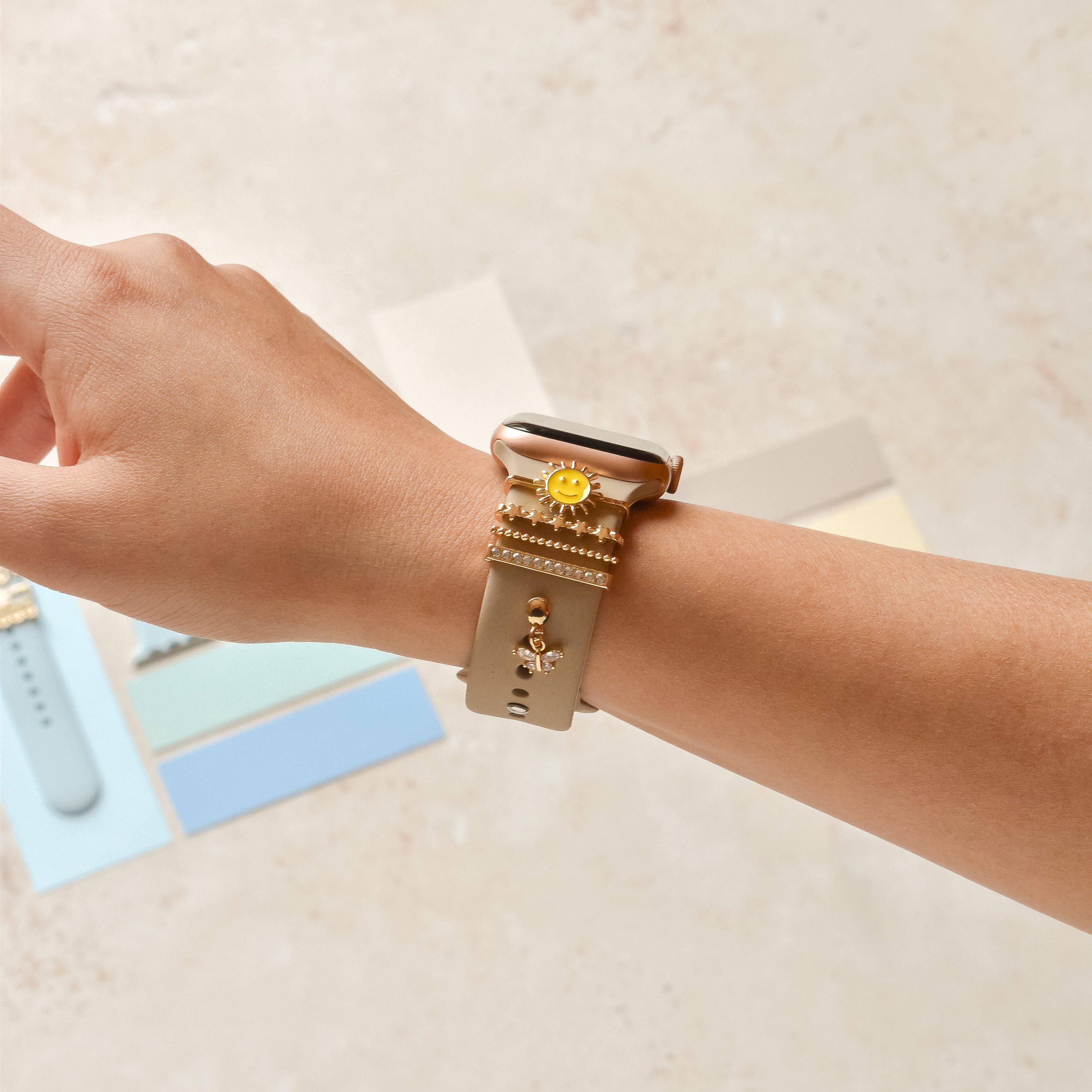 Saat Kayışı Süs Paketi - Altın Gülen Güneş