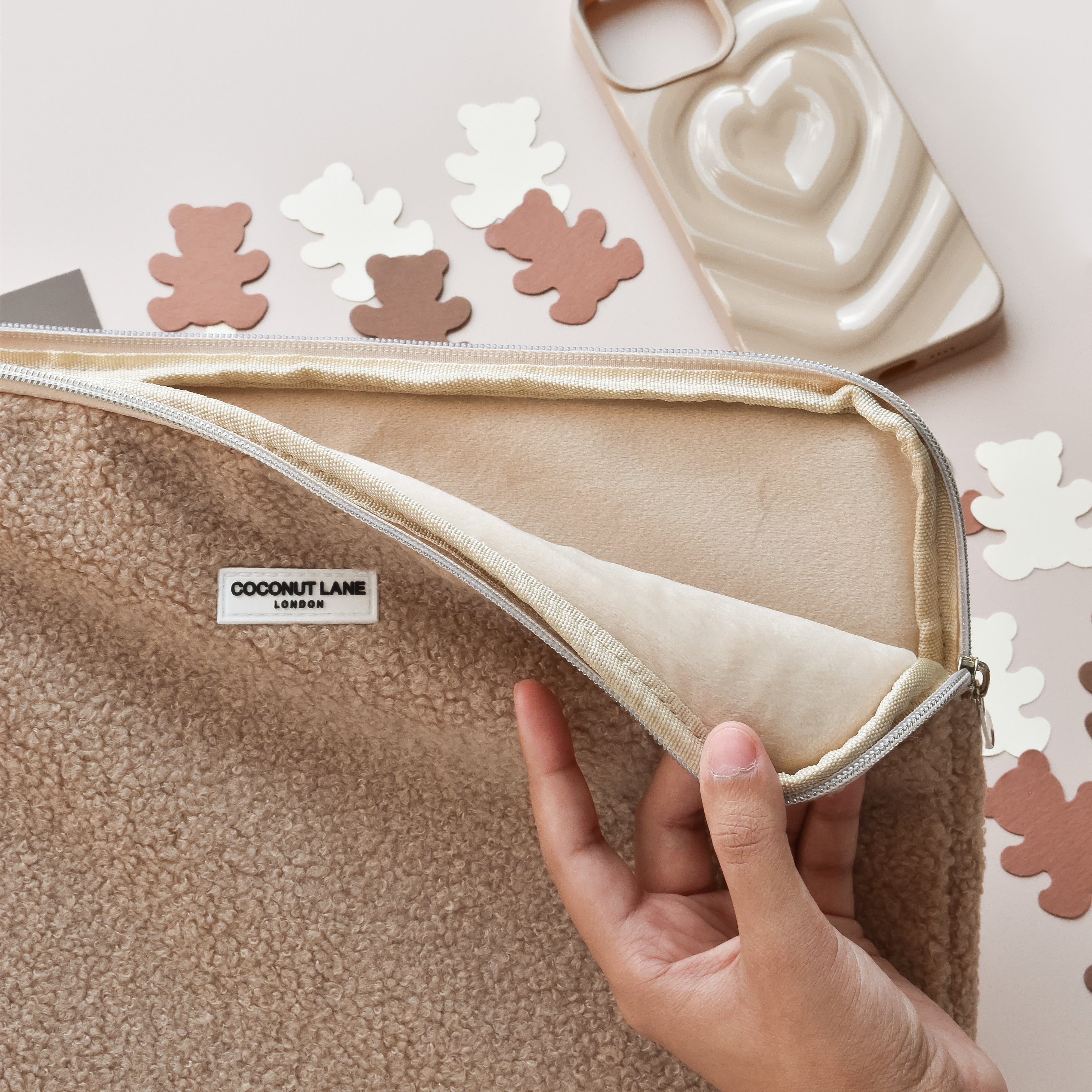 Teddy Rupert Dizüstü Bilgisayar Kılıfı 