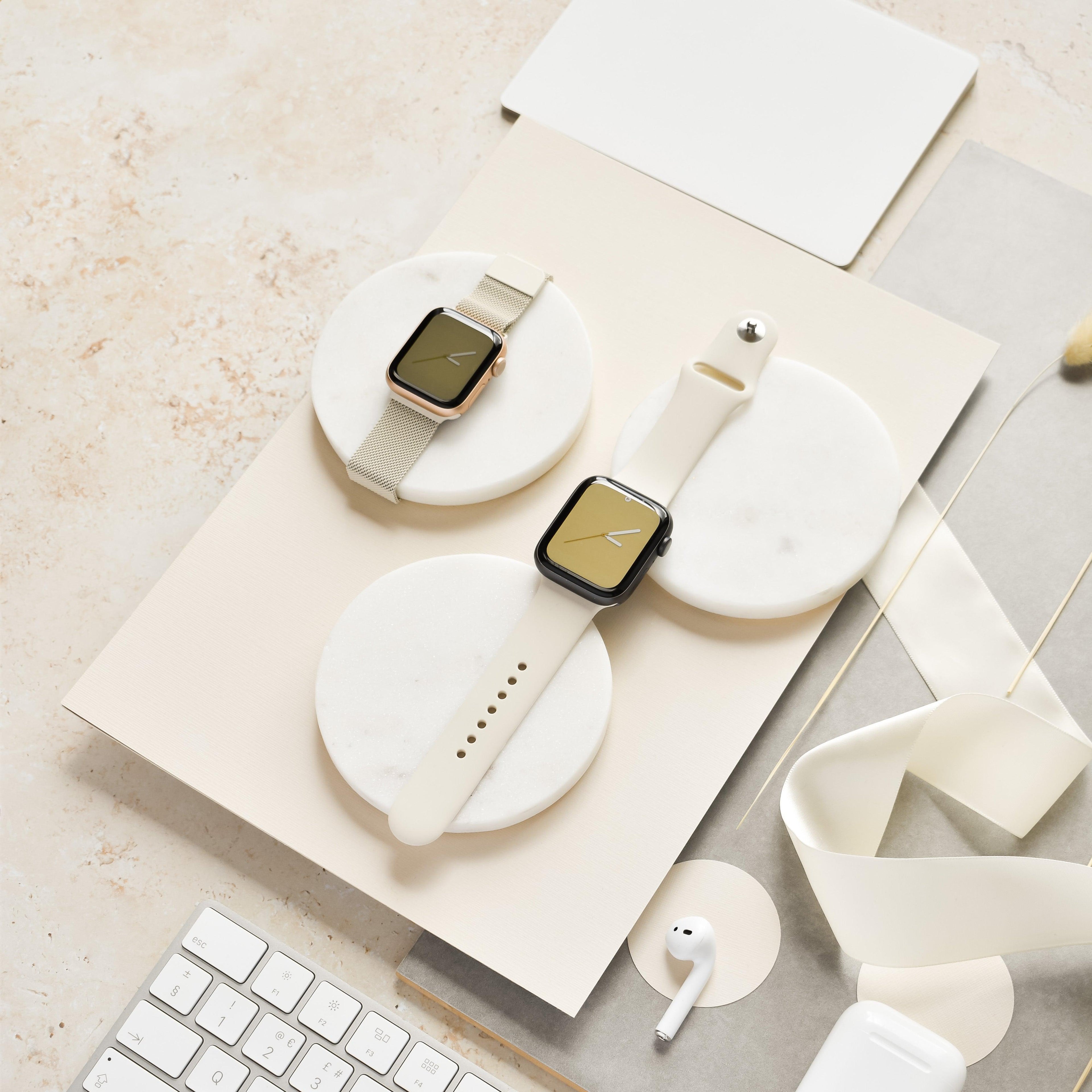 NAKD Apple Watch Kayış Seti - Manyetik + Silikon - Badem Beyazı