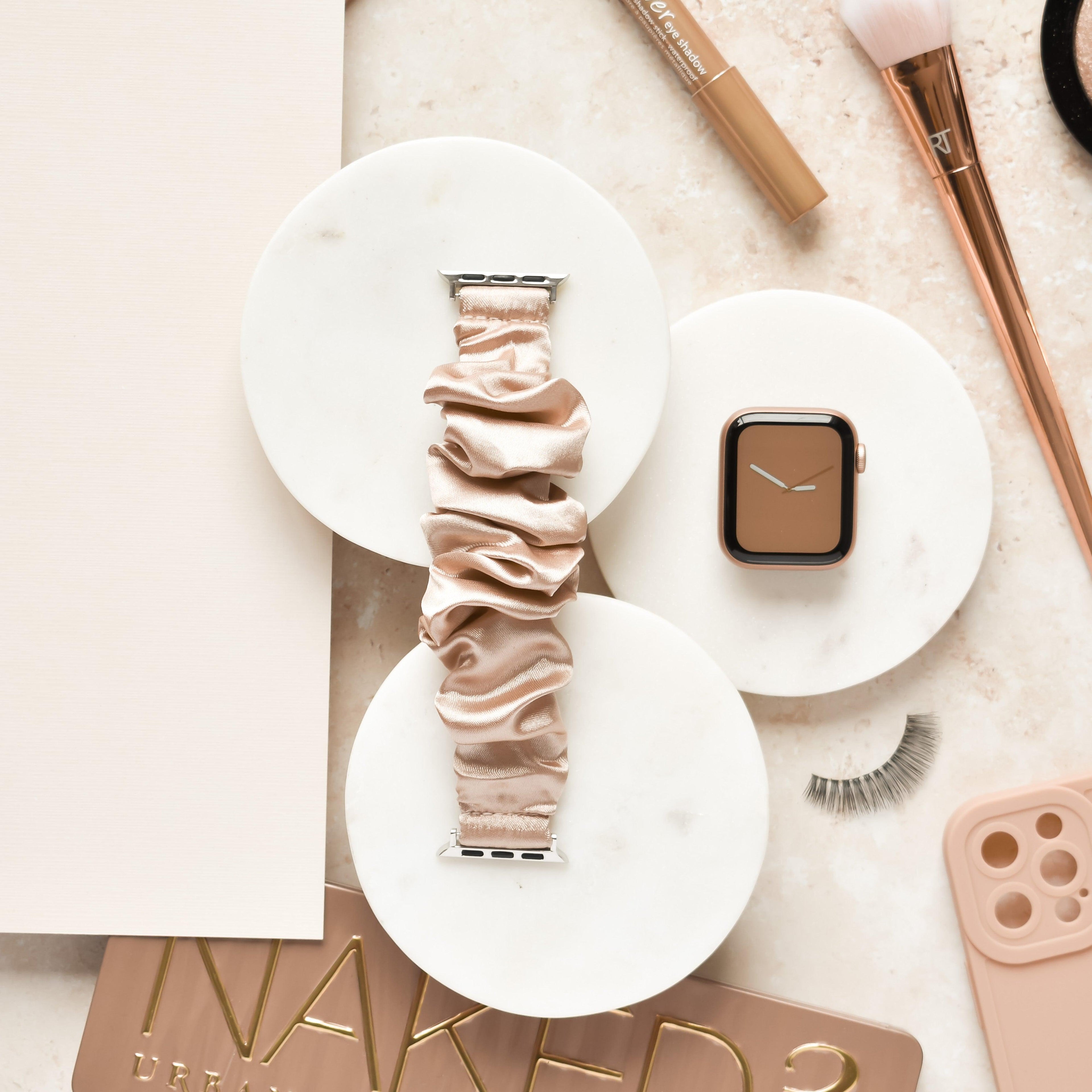 Scrunchie Apple Watch Strap - Caramel Latte