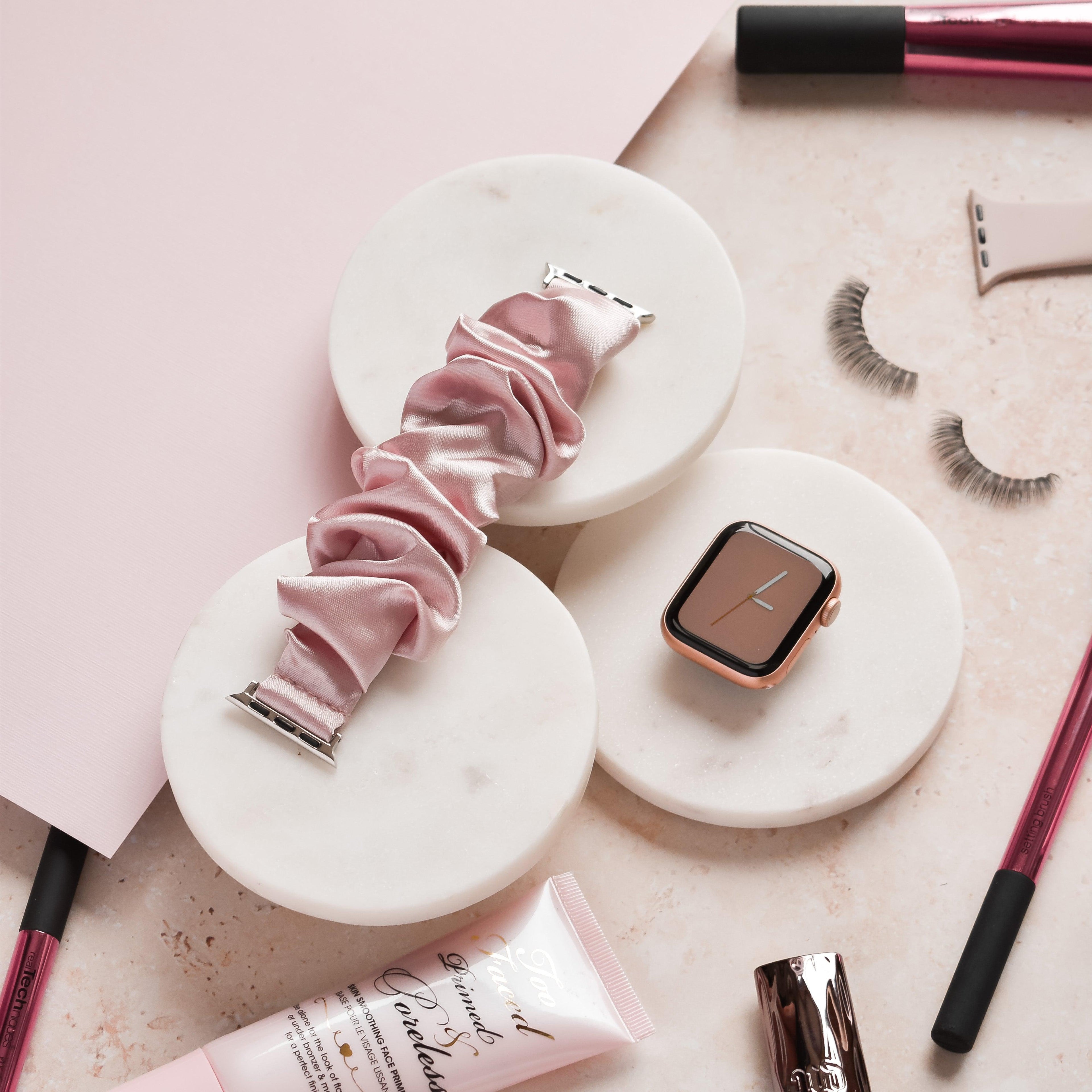 Scrunchie Apple Watch Strap - Powder Pink