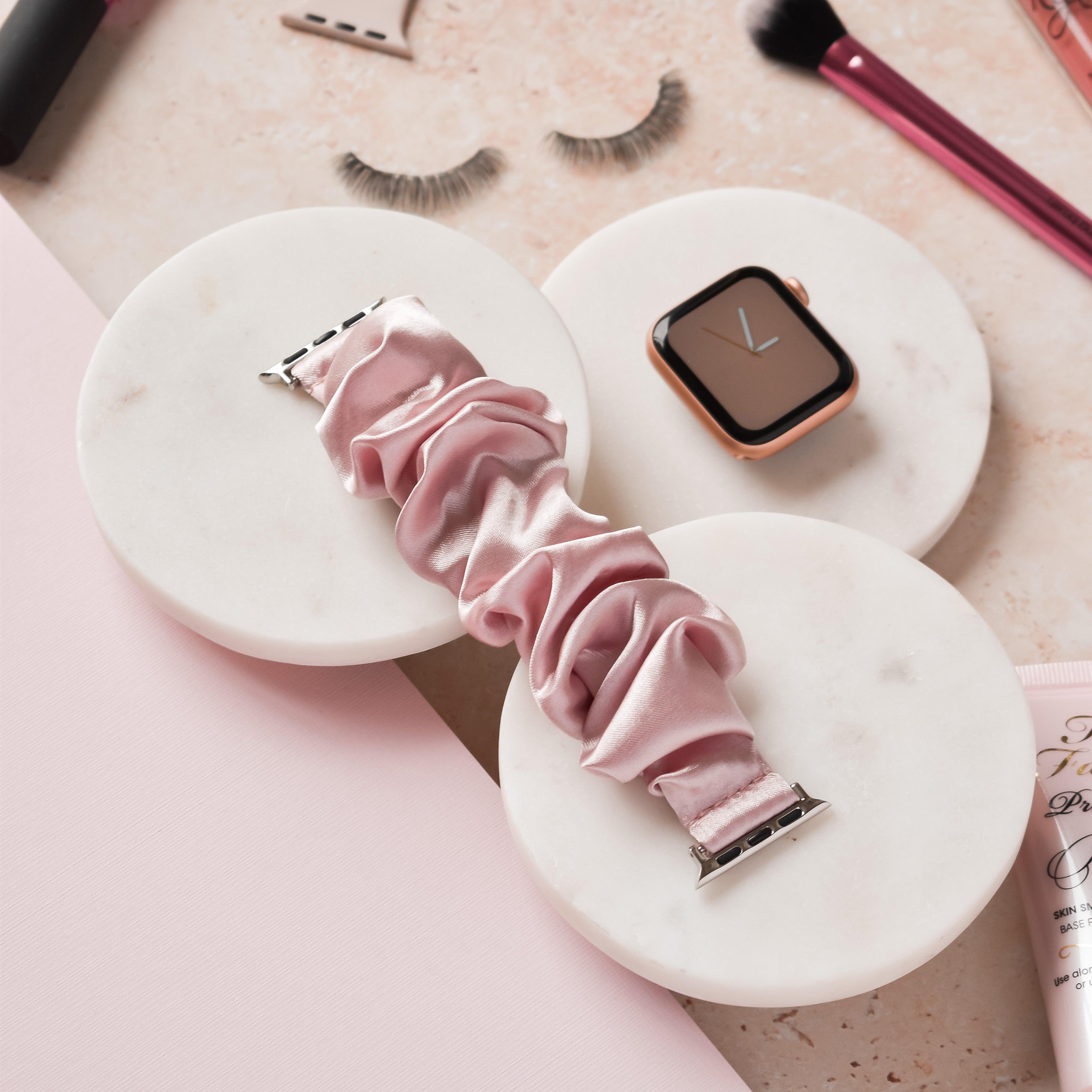 Scrunchie Apple Watch Strap - Powder Pink