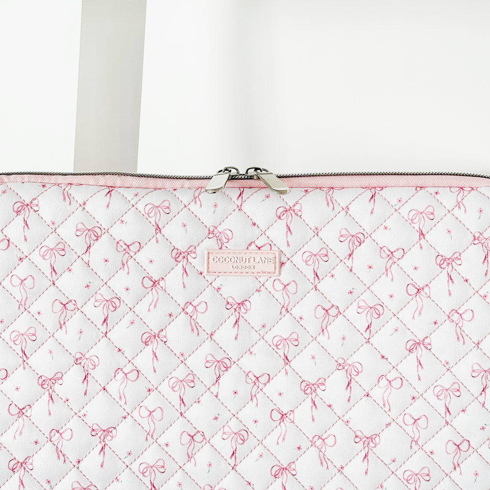 Quilted Dainty Bows Laptop Sleeve